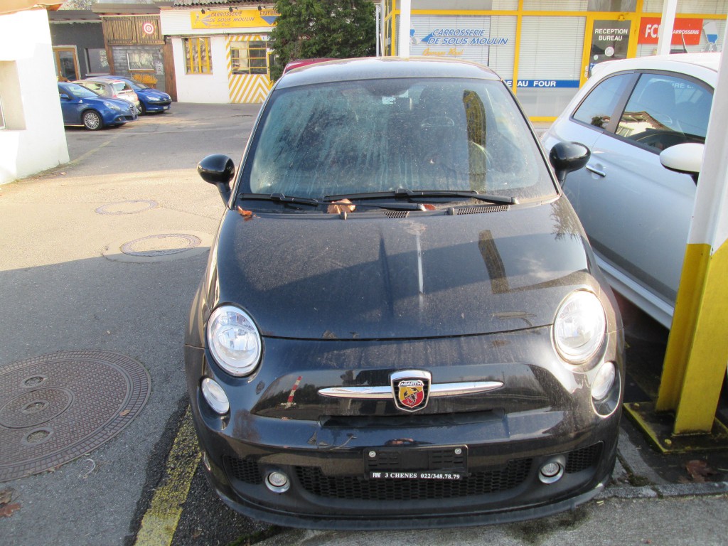 FIAT 500 1.4 16V Turbo Abarth 1